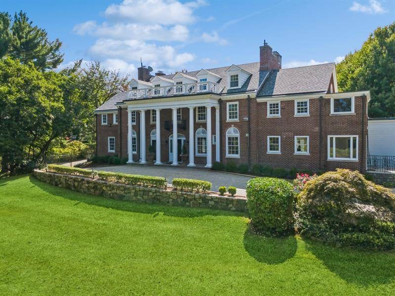 4 aka 45 Durham RD, Bronxville, NY 10708
