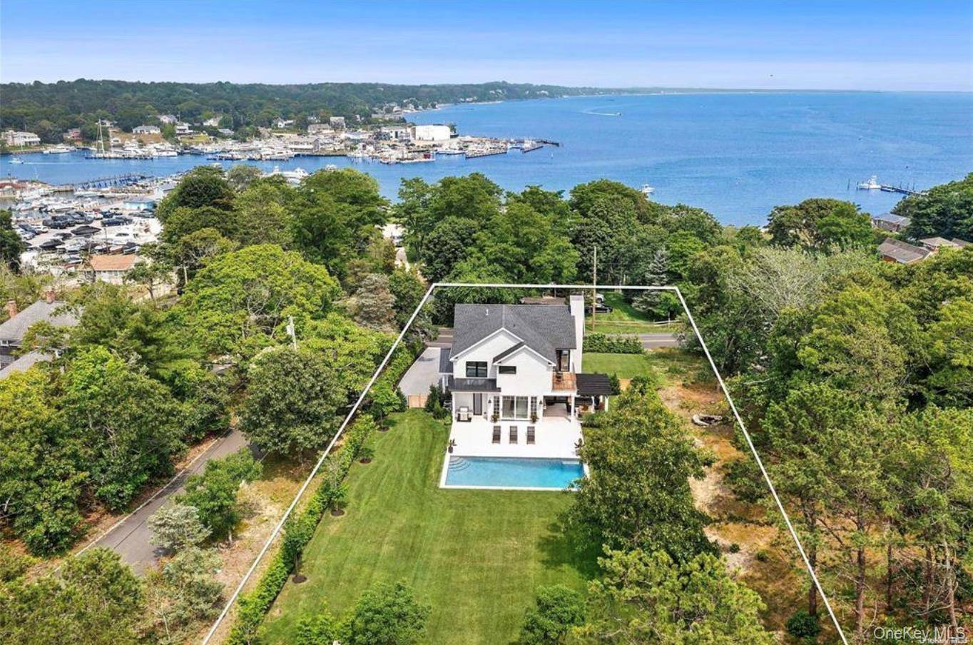 28 Canoe Place RD, Hampton Bays, NY 11946