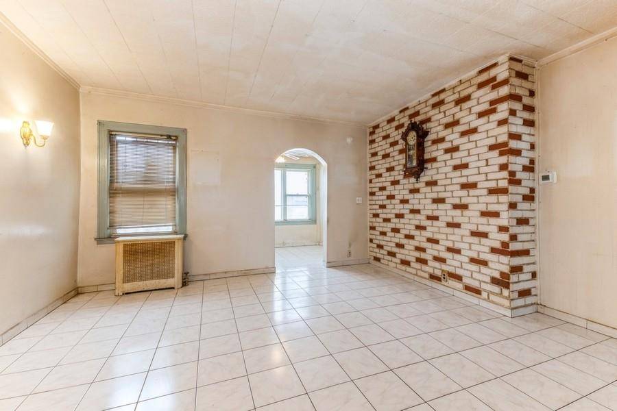 5130 47th ST, Woodside, NY 11377