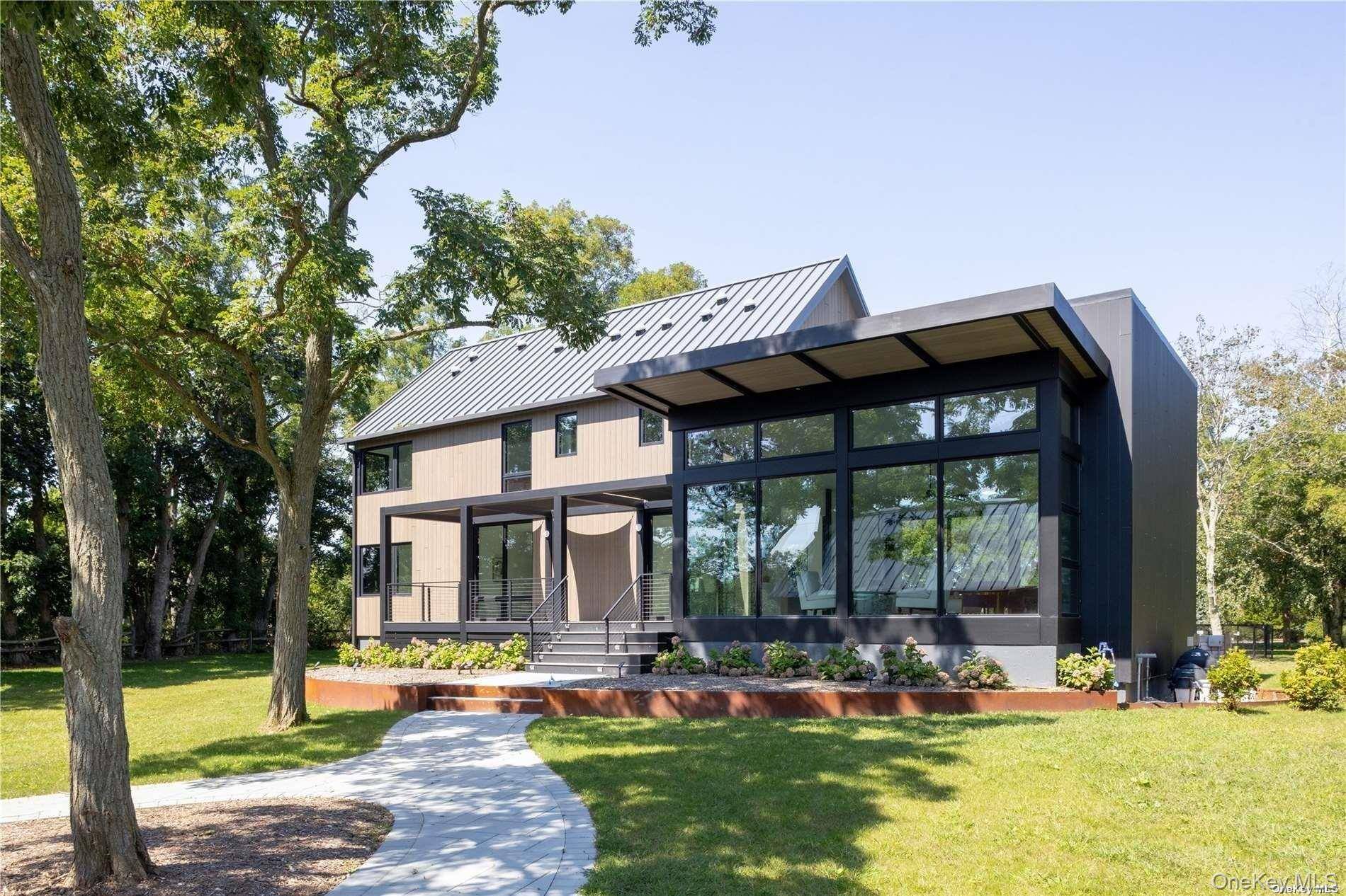290 Windward RD, Orient, NY 11957