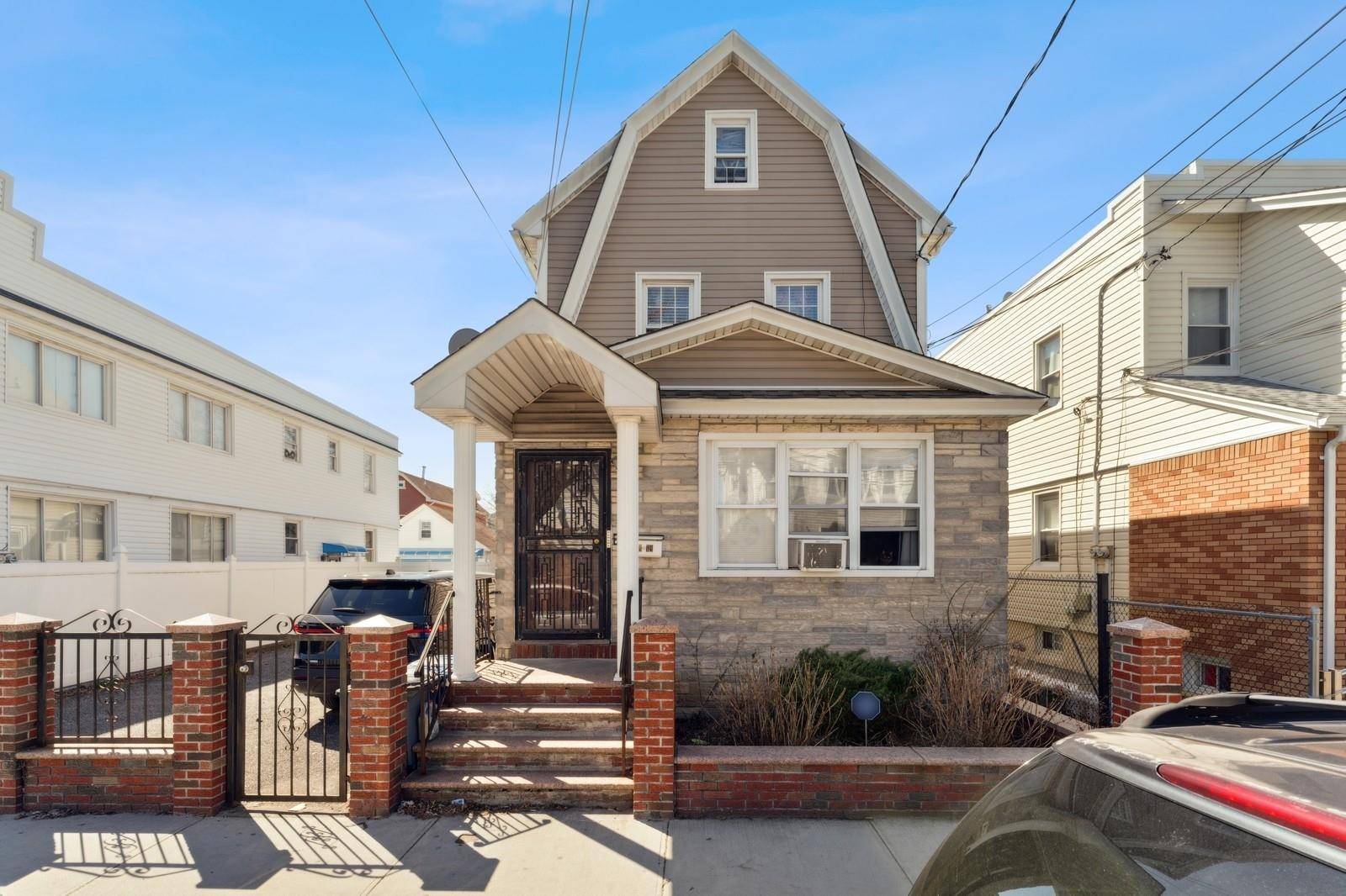 103-18 103rd ST, Ozone Park, NY 11417