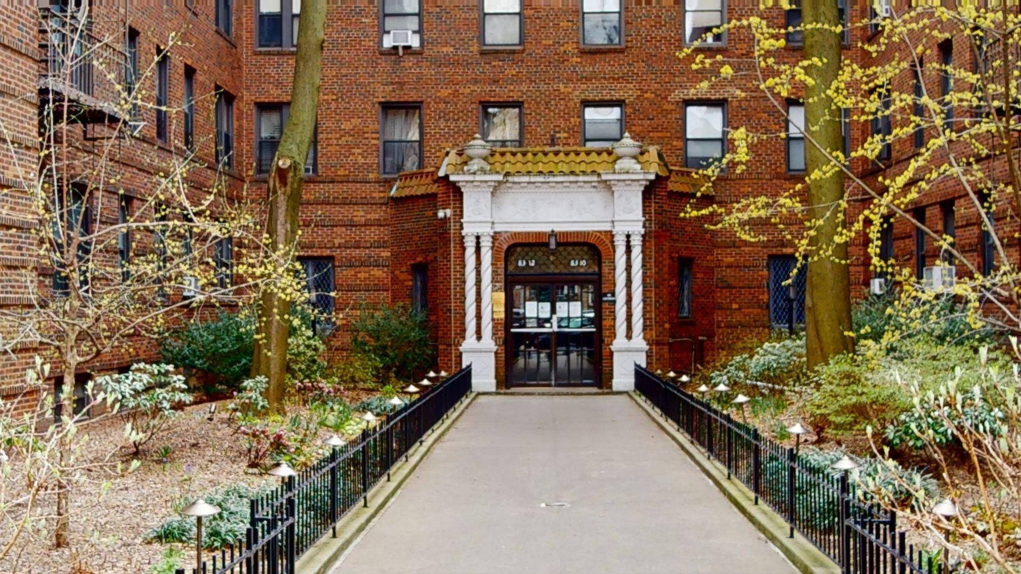 8310 35 AVE #3-O, Jackson Heights, NY 11372