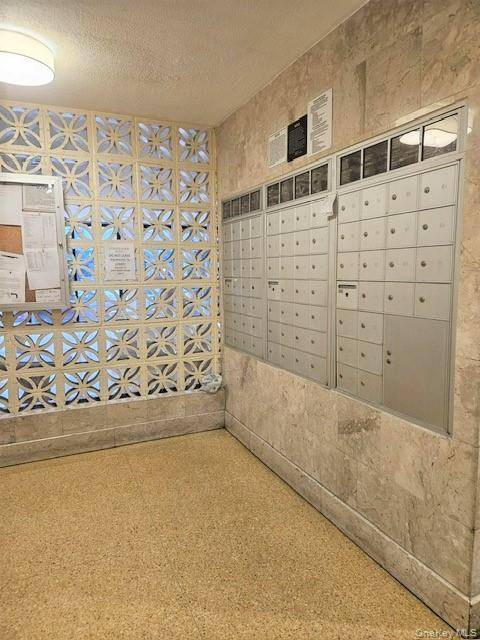 99-06 58 AVE #3H, Corona, NY 11368