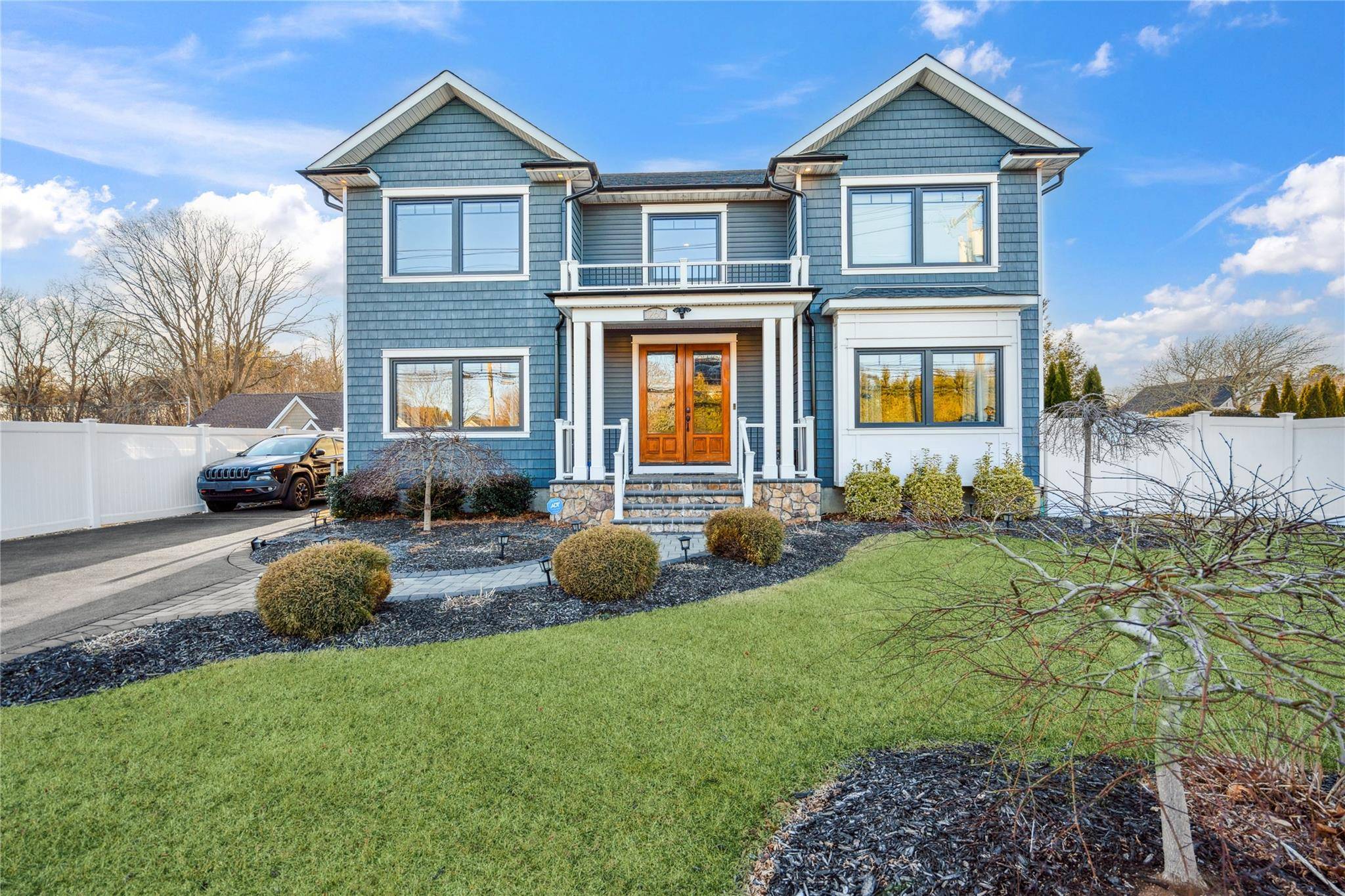 1260 Smithtown AVE, Bohemia, NY 11716