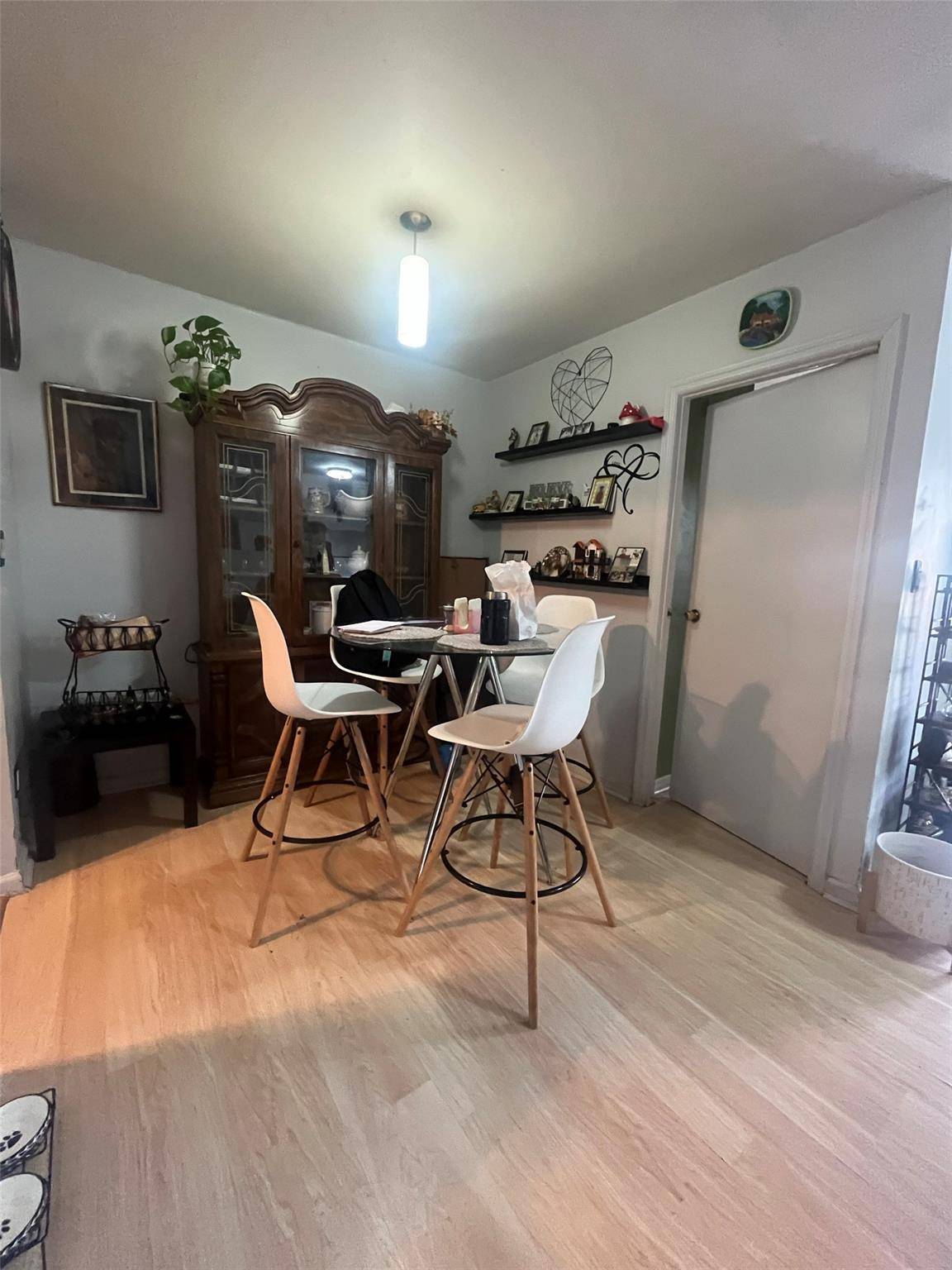 43-10 111th ST, Corona, NY 11368