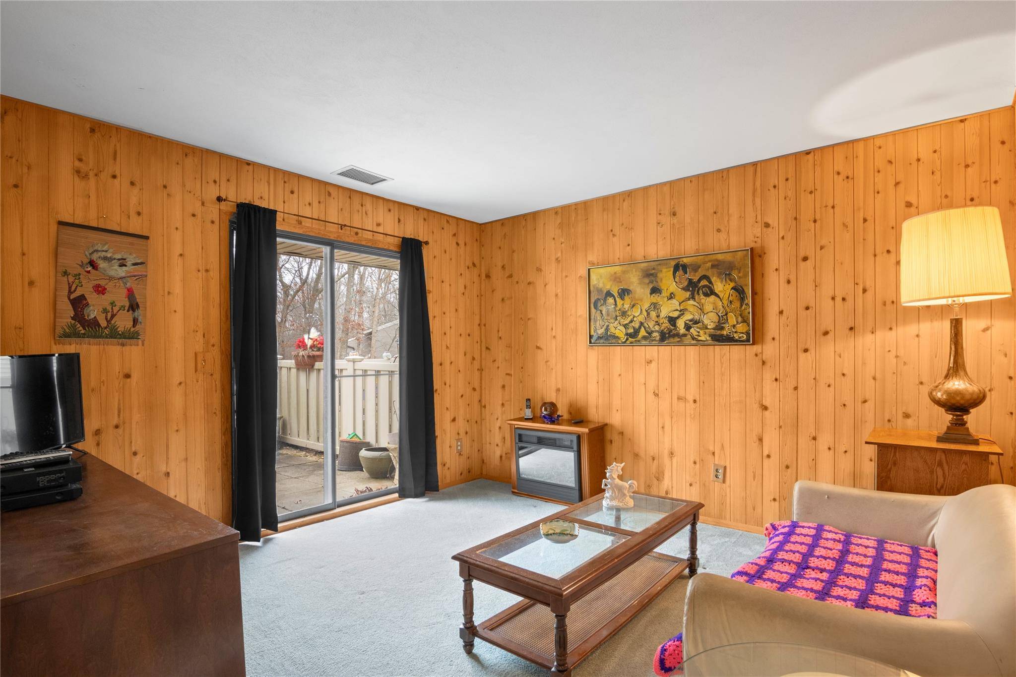 154 Birchwood RD, Coram, NY 11727