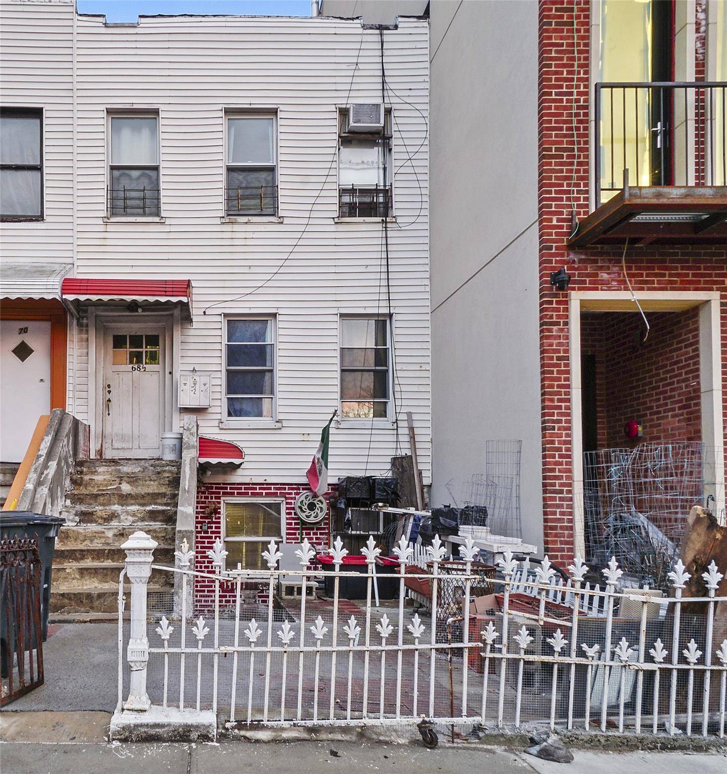 68A Middleton ST, Brooklyn, NY 11206