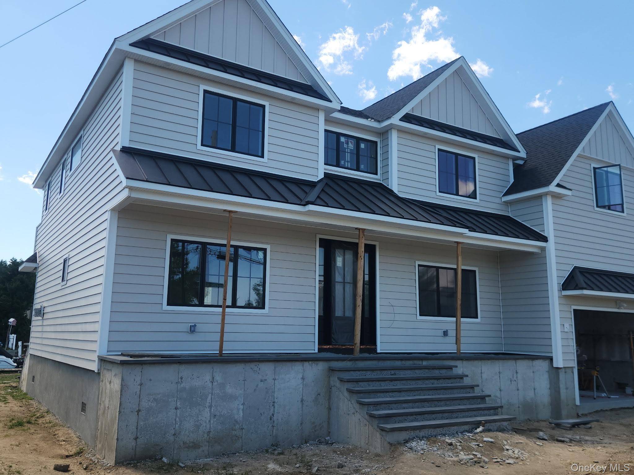 39 Leewater AVE, Massapequa, NY 11758