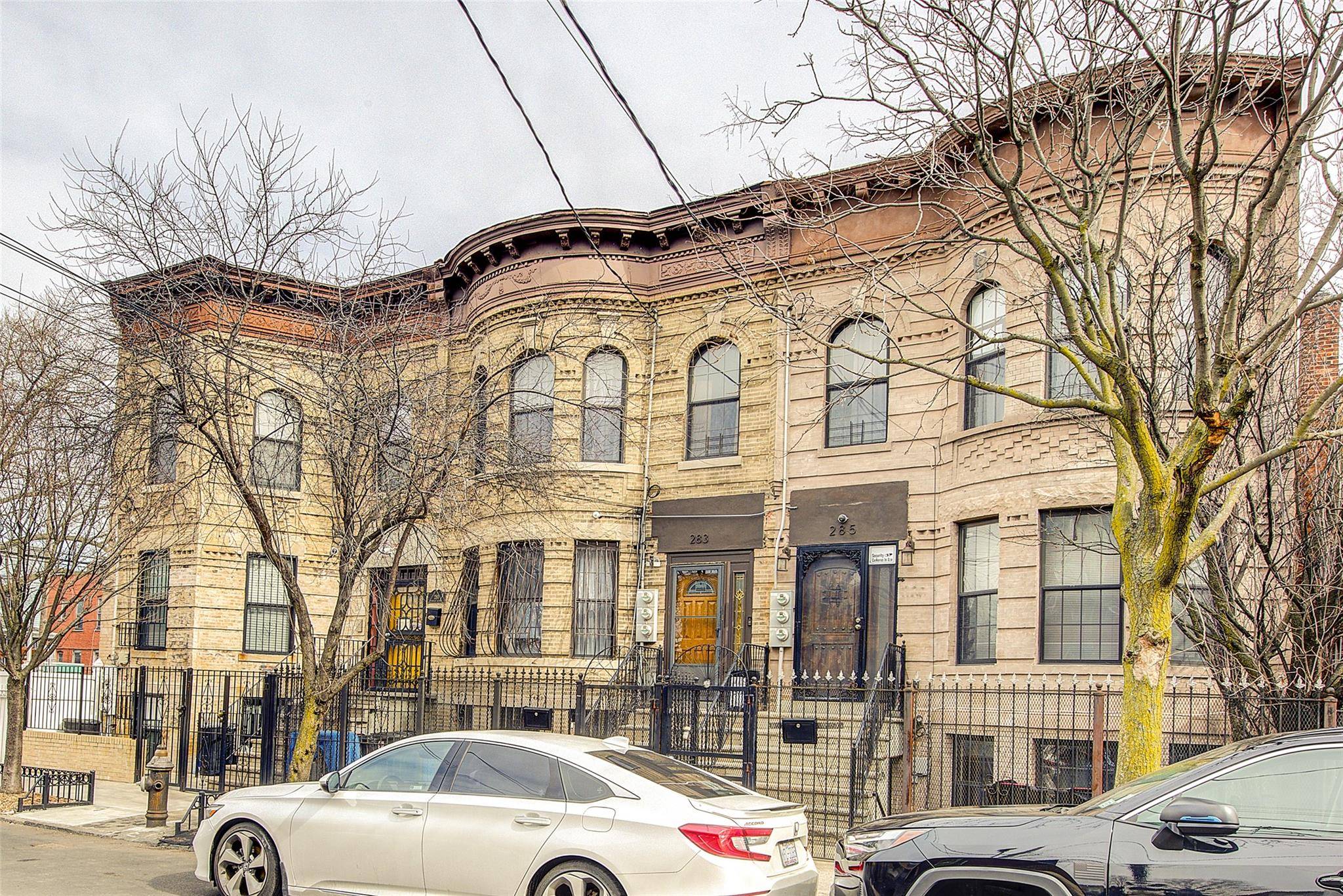 283 Montauk AVE, Brooklyn, NY 11208