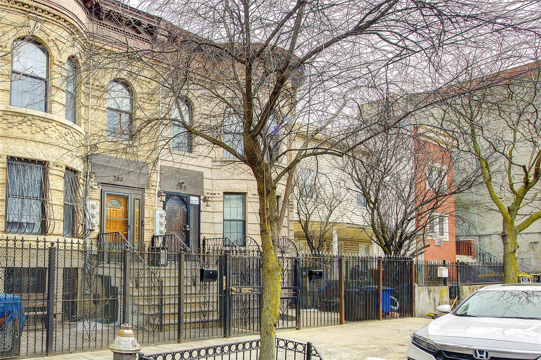283 Montauk AVE, Brooklyn, NY 11208
