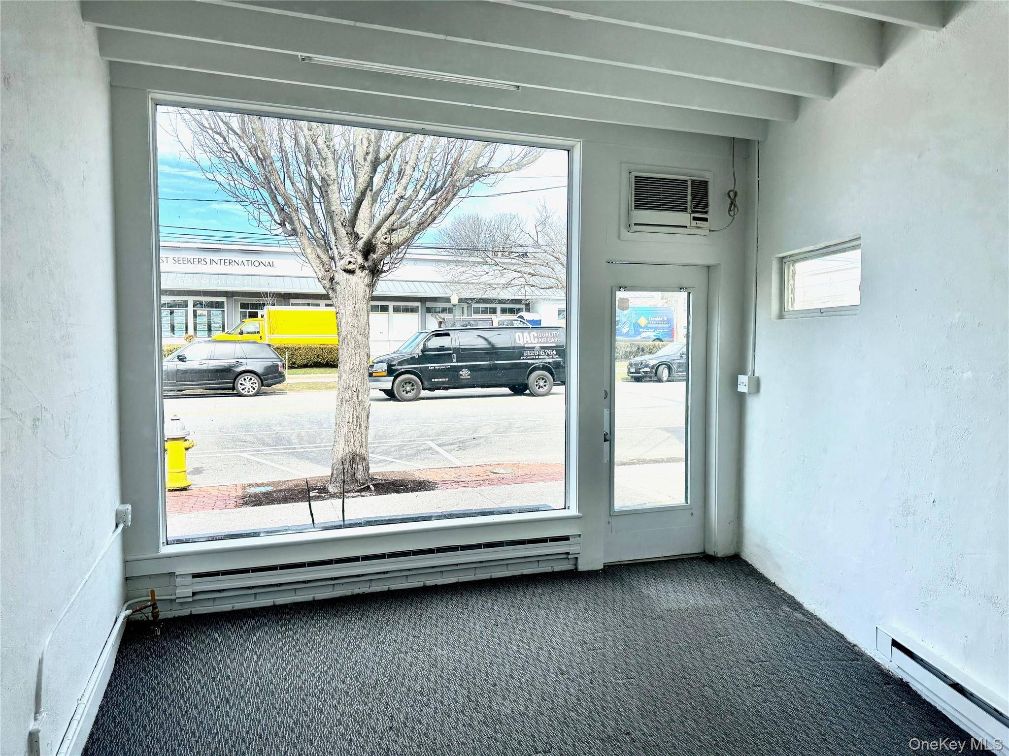28 Nugent ST, Southampton, NY 11968