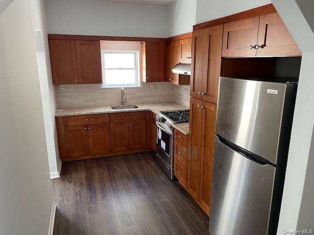 2010 Hobart AVE, Bronx, NY 10461