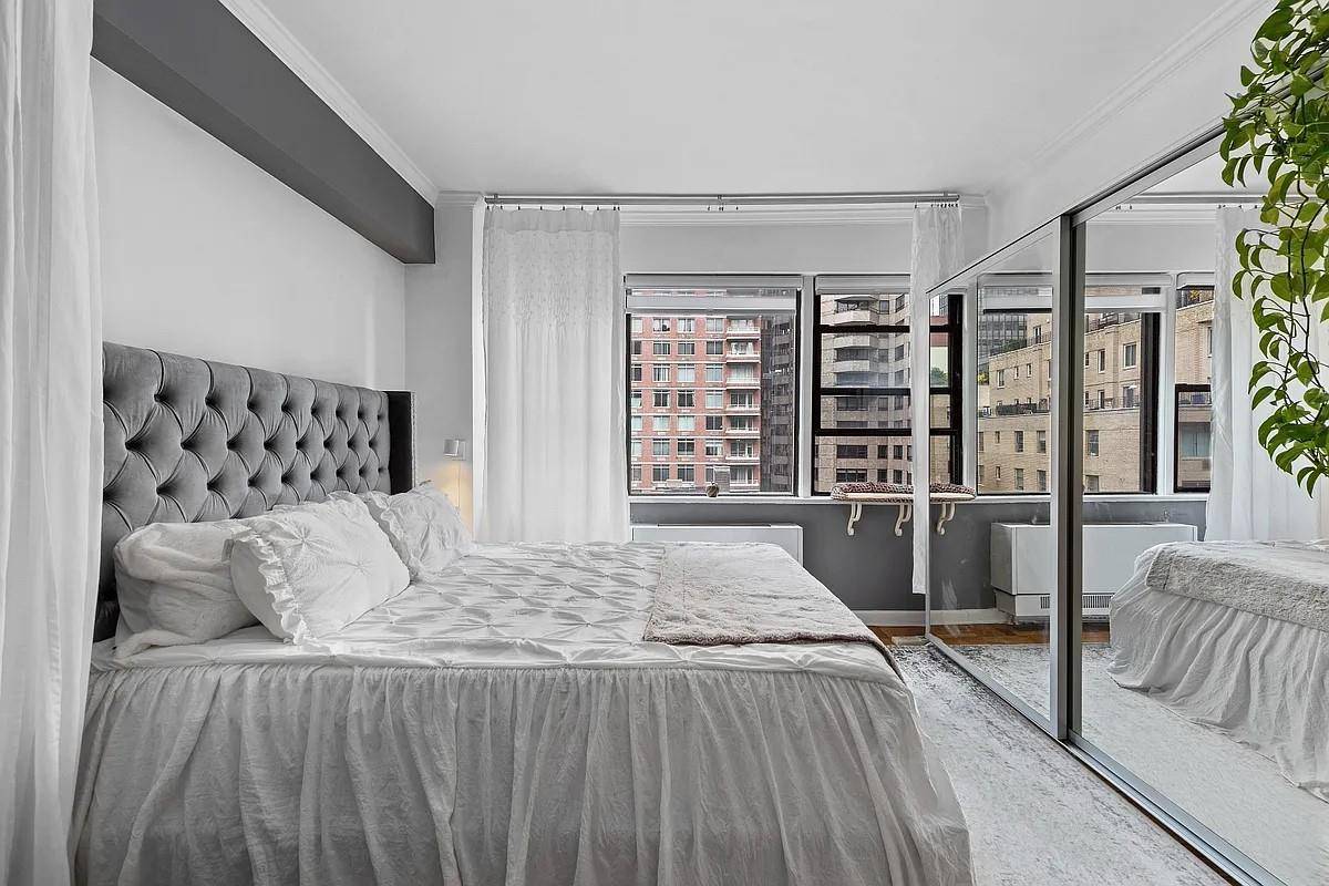 240 46 #10E, New York (manhattan), NY 10017