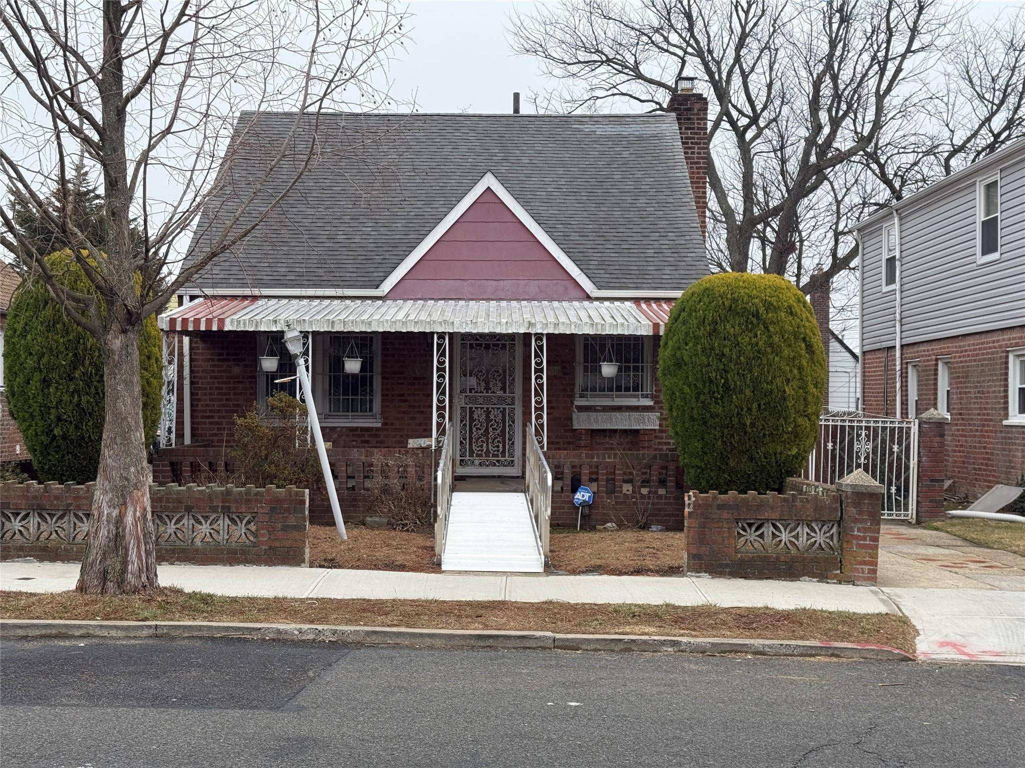 120-47 228 ST, Cambria Heights, NY 11411