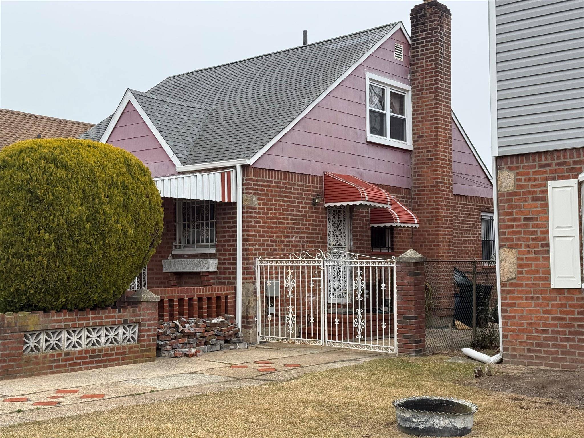 120-47 228 ST, Cambria Heights, NY 11411