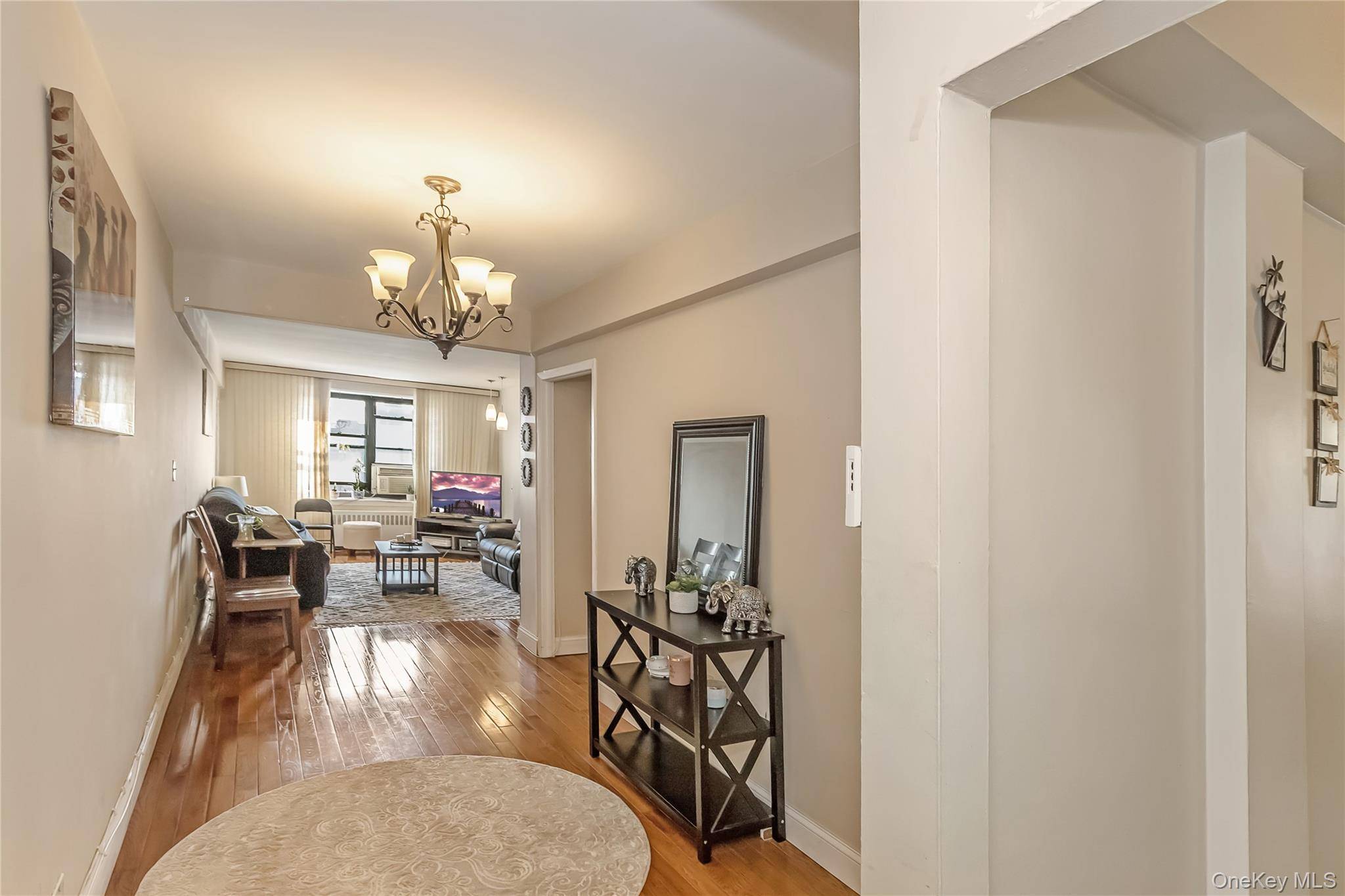 32-22 92 ST #603, East Elmhurst, NY 11369