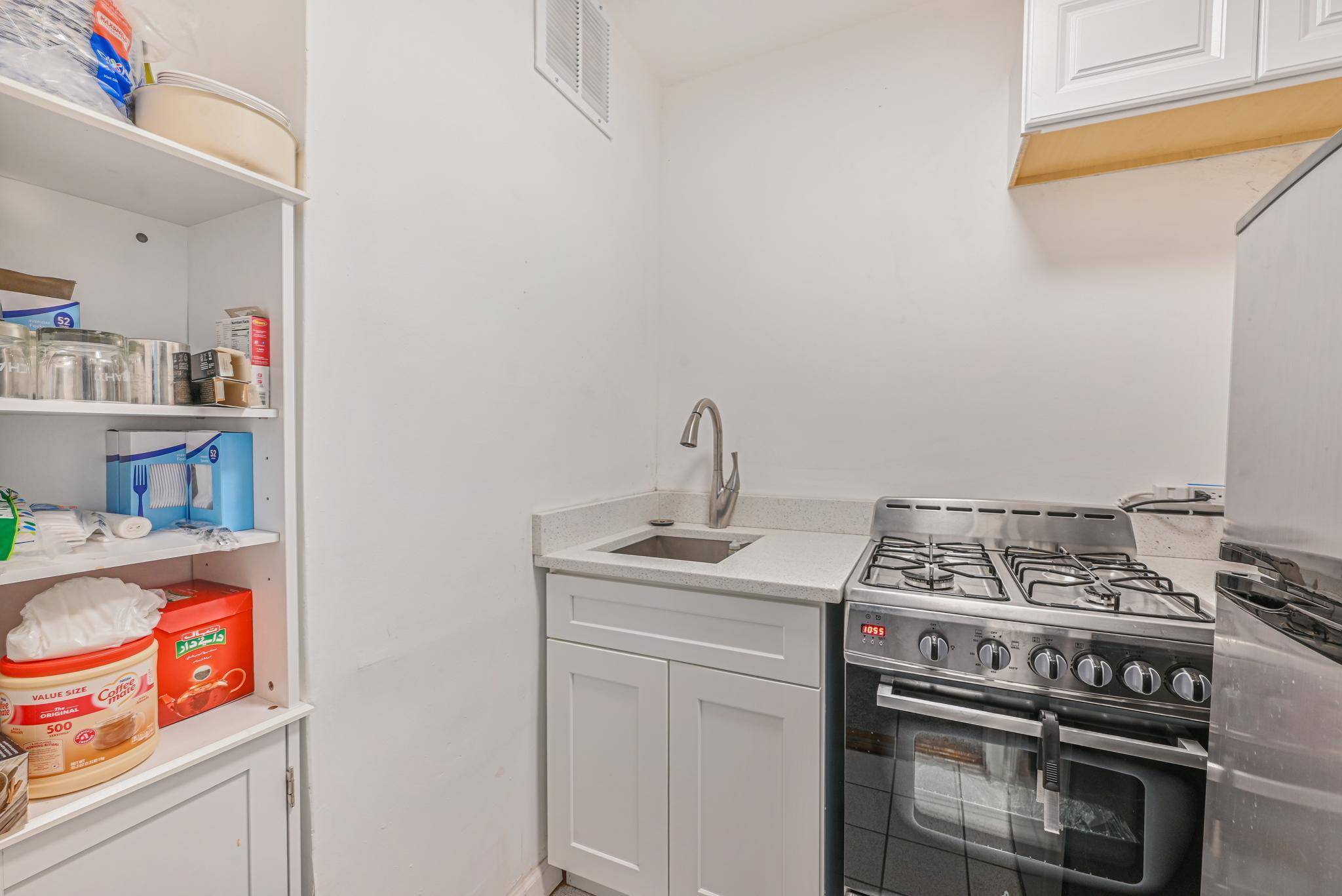 8900 170th ST #7N, Jamaica, NY 11432