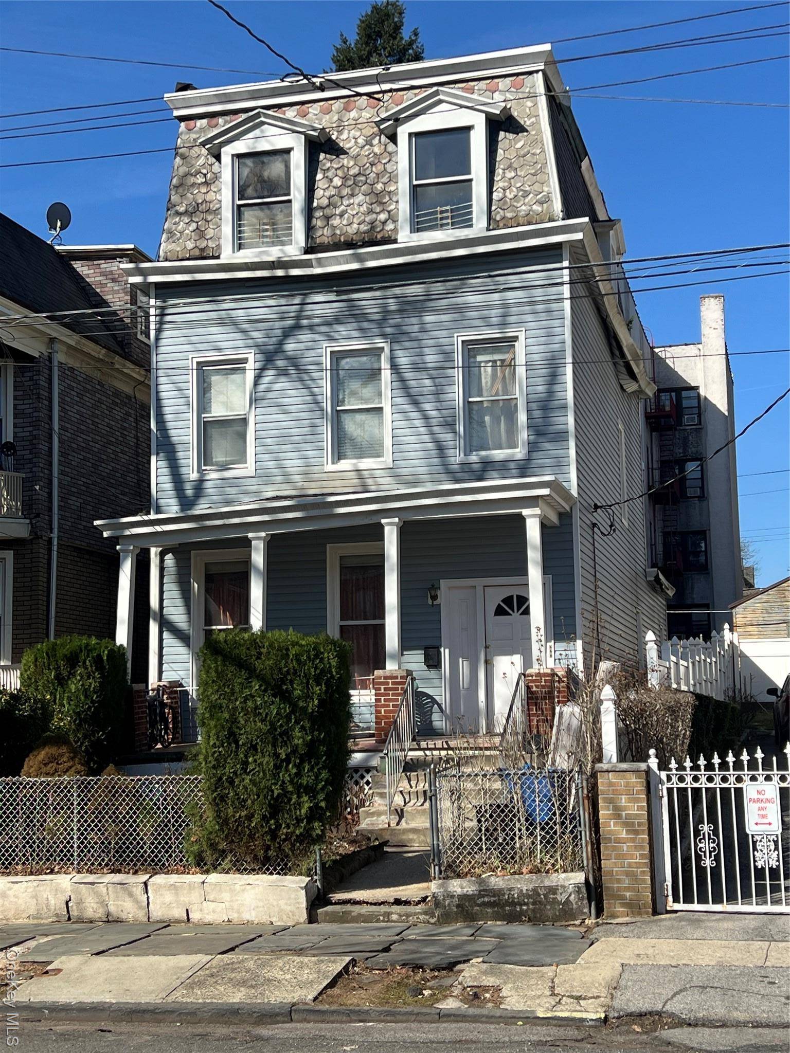 16 N 9th AVE, Mount Vernon, NY 10550
