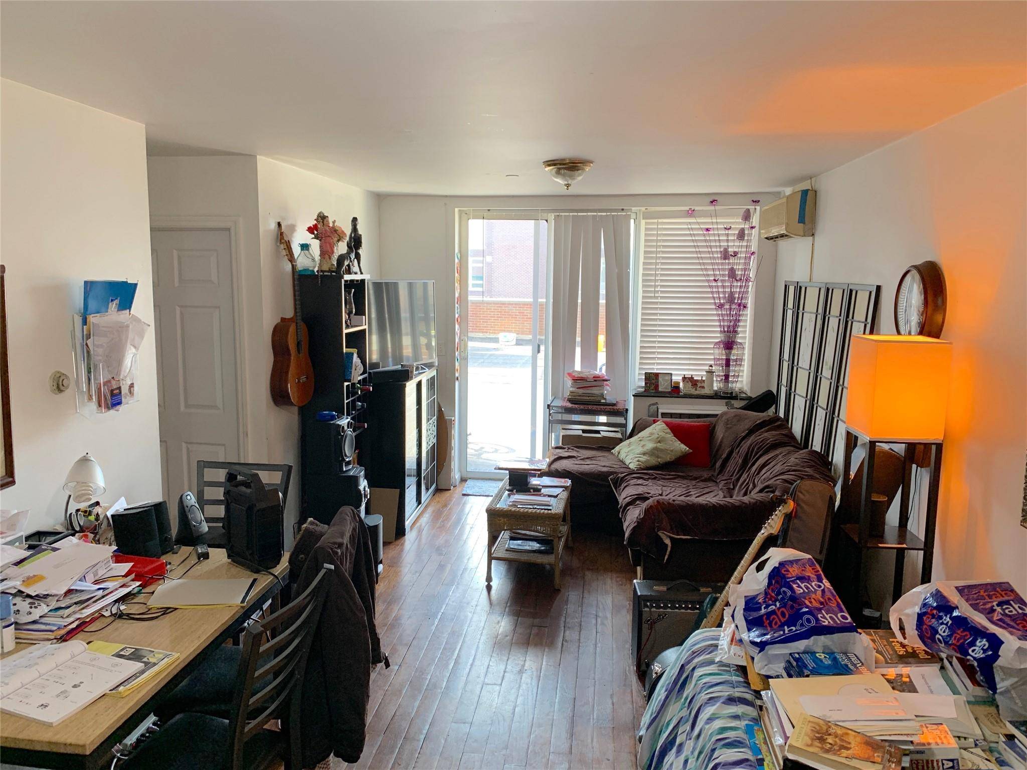 31-22 union ST #2D, Flushing, NY 11354