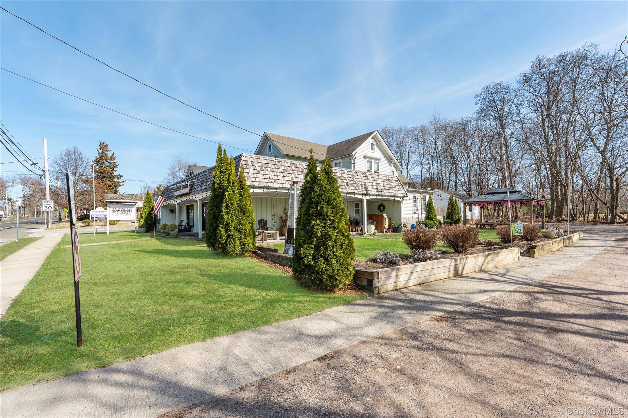 13100 Main Road, Mattituck, NY 11952