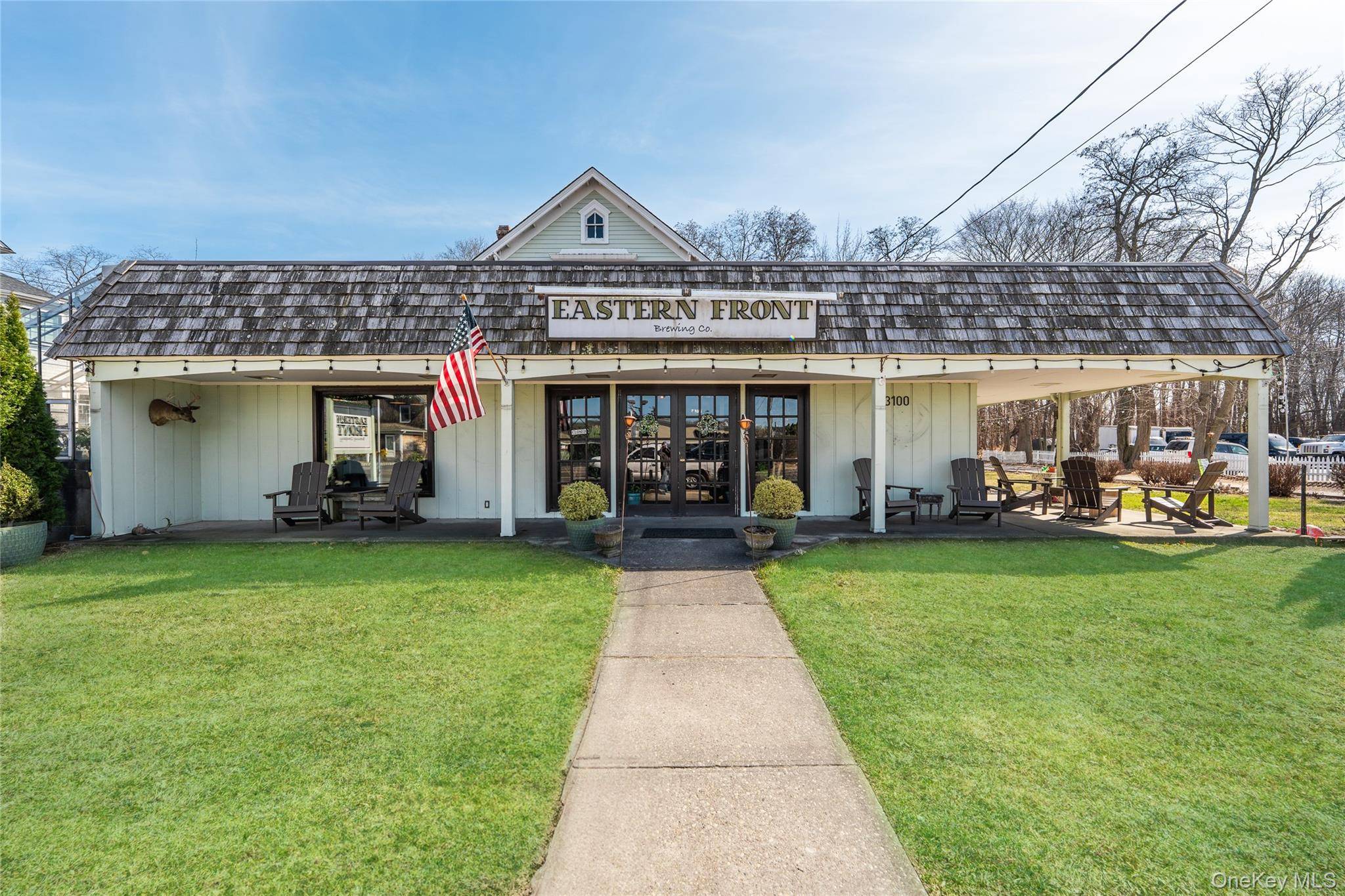 13100 Main Road, Mattituck, NY 11952