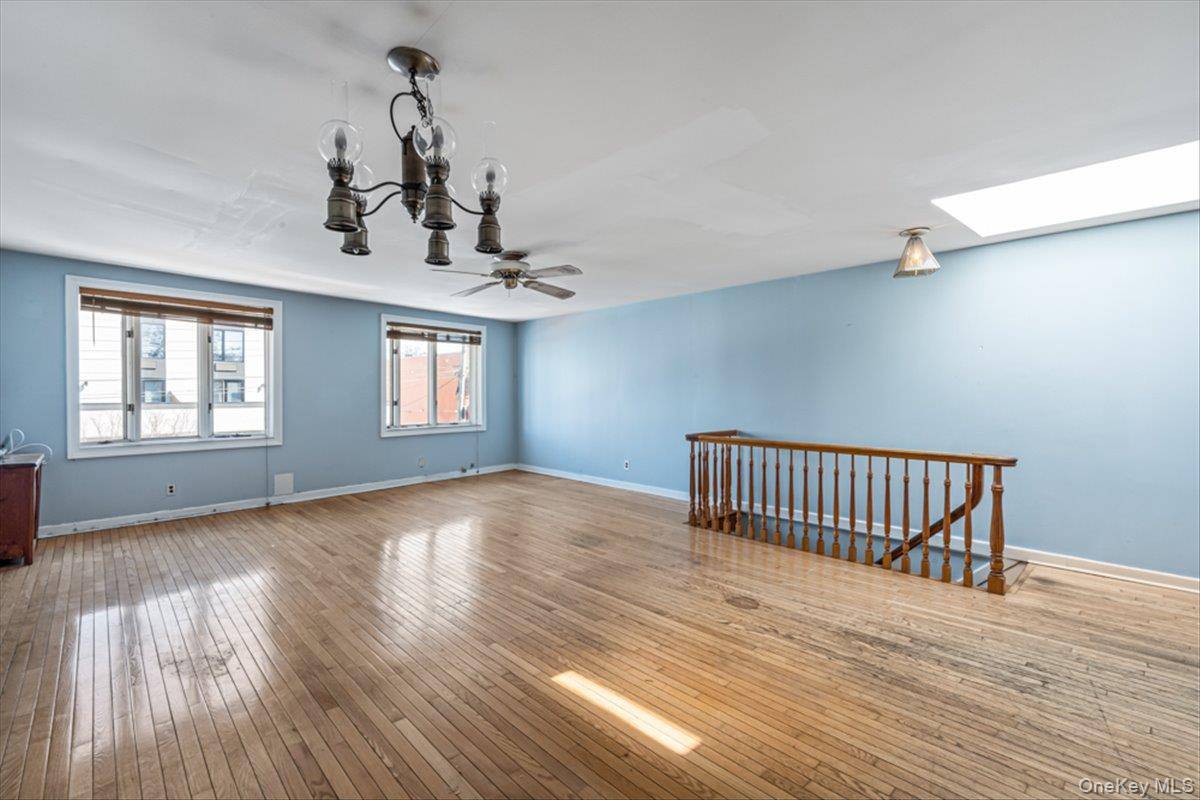 83-18 Parsons BLVD, Jamaica, NY 11431