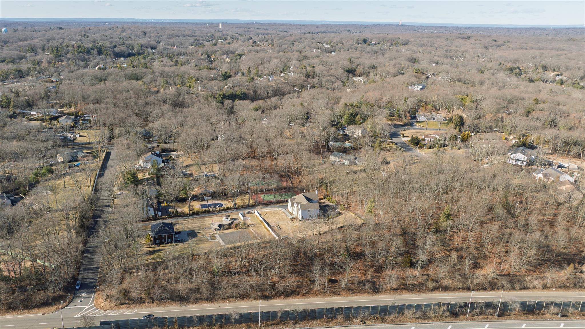 Highland AVE, Dix Hills, NY 11746
