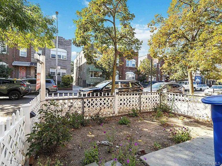 26-17 96 ST, East Elmhurst, NY 11369