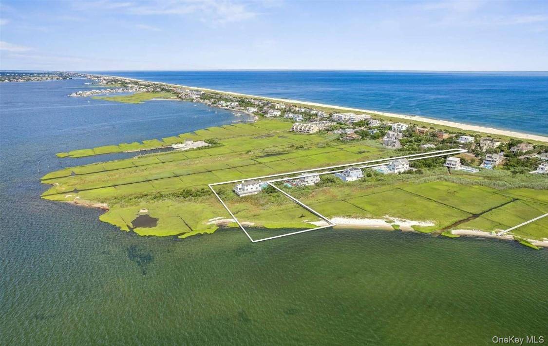 552 Dune RD, Westhampton, NY 11977