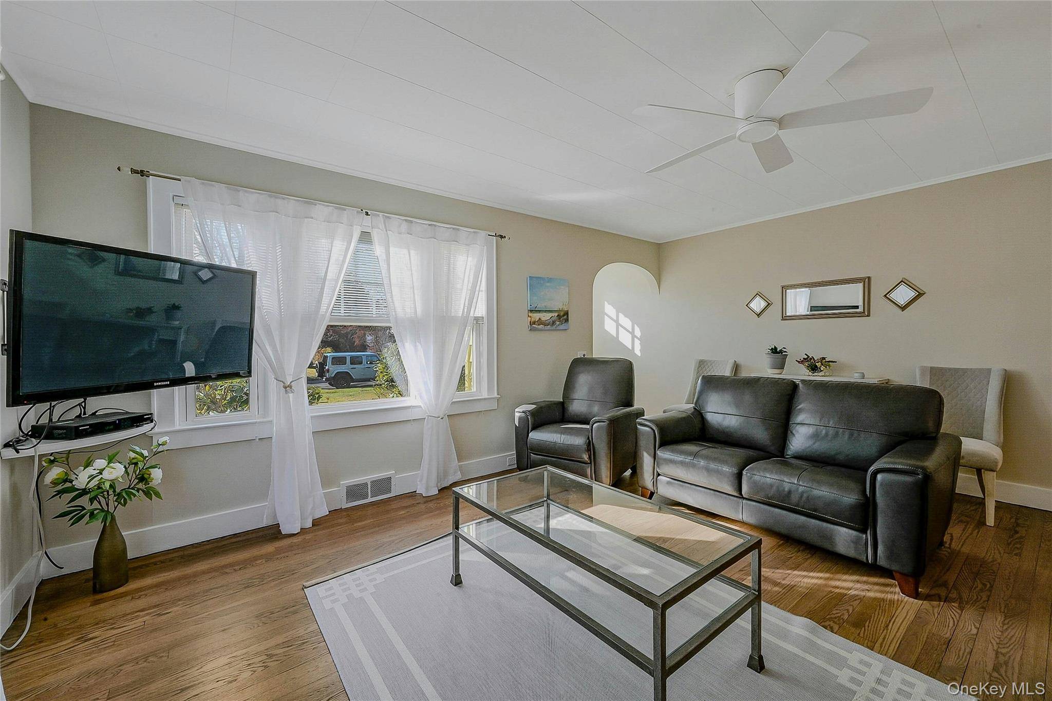 425 Old Shipyard LN, Southold, NY 11971