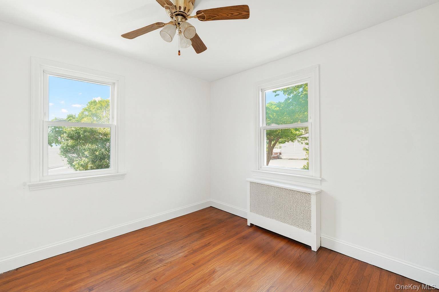330 Irving ST, Central Islip, NY 11722