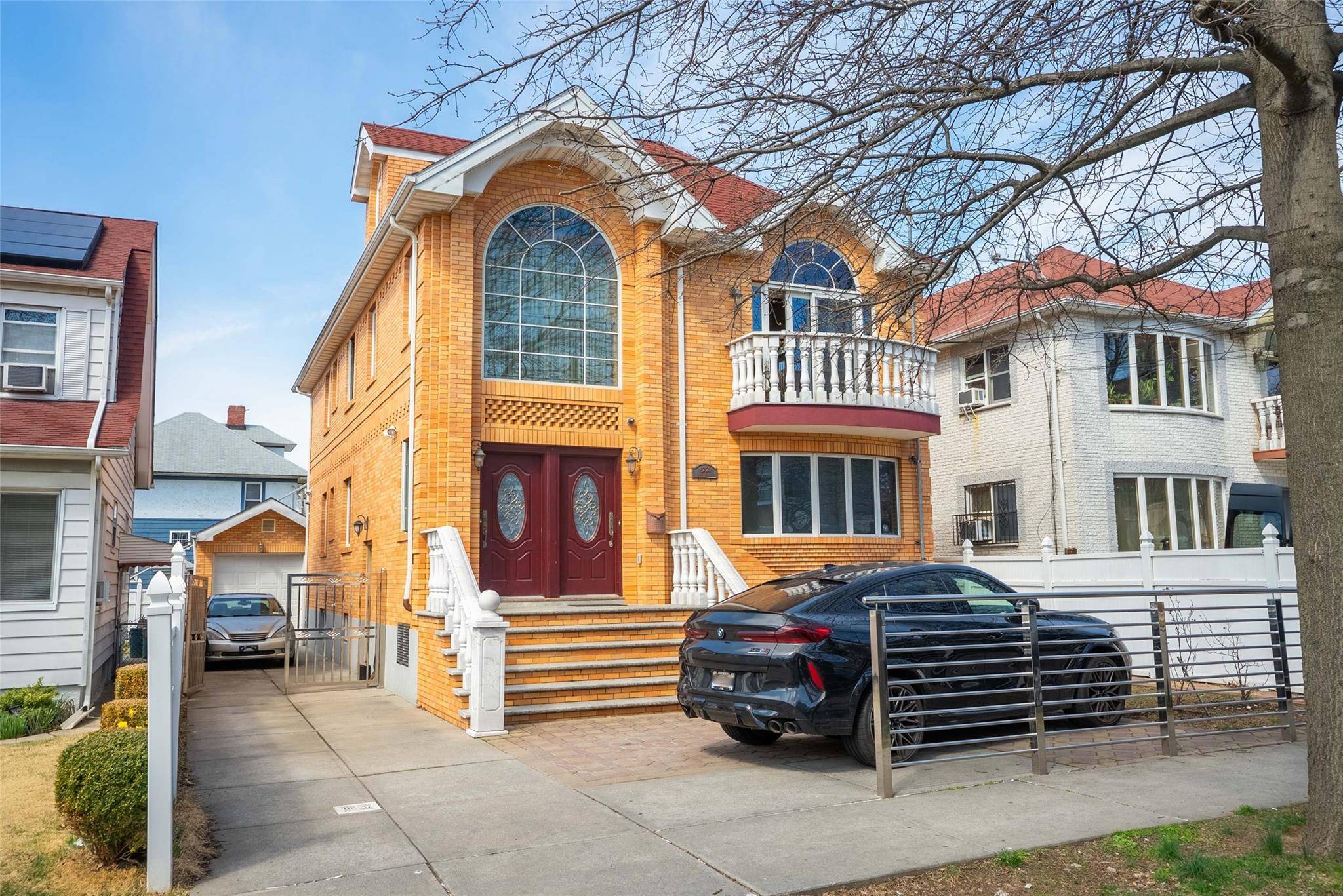 42-20 158th ST, Flushing, NY 11358