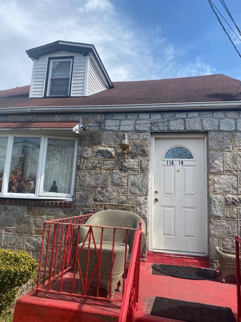 116-19 240th ST, Elmont, NY 11003