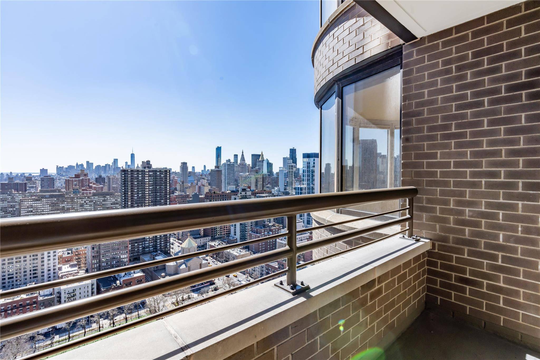 330 E 38th ST #36B, New York (manhattan), NY 10016