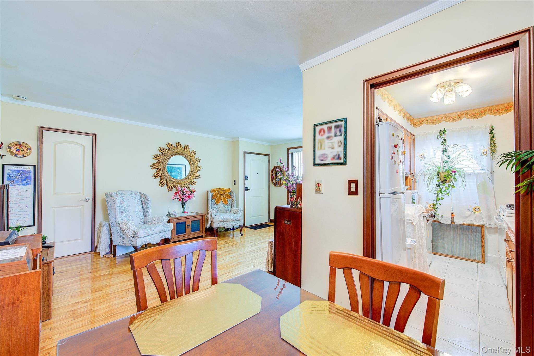 196-57 69th AVE #1, Fresh Meadows, NY 11365