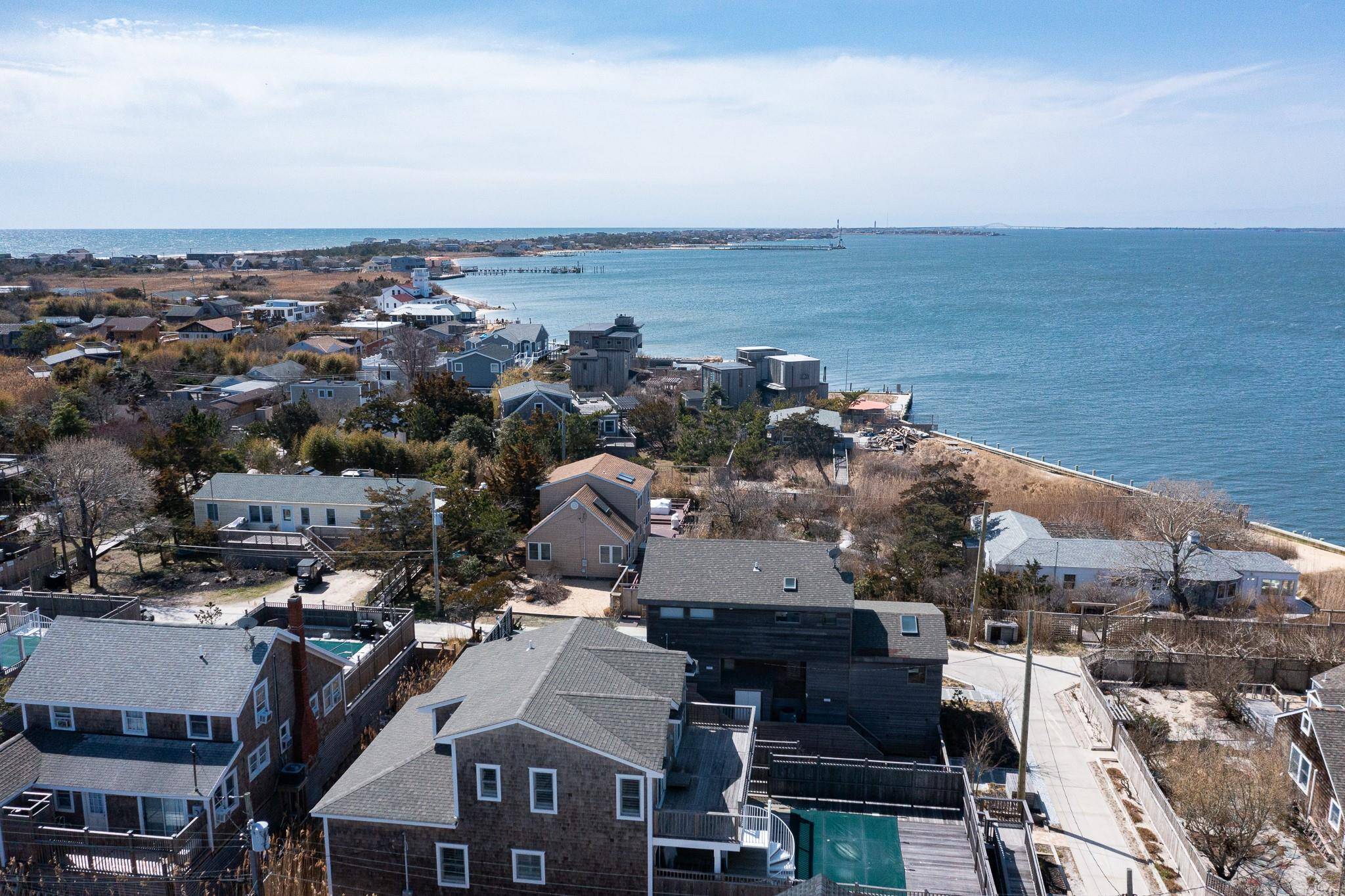 329 Bay WALK, Ocean Beach, NY 11770