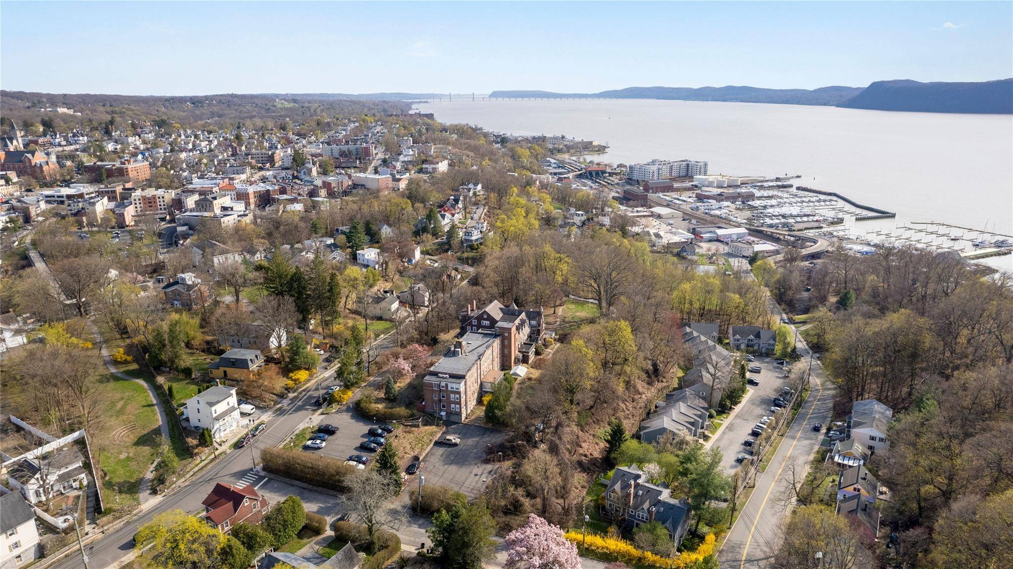 25 N Malcolm ST, Ossining, NY 10562