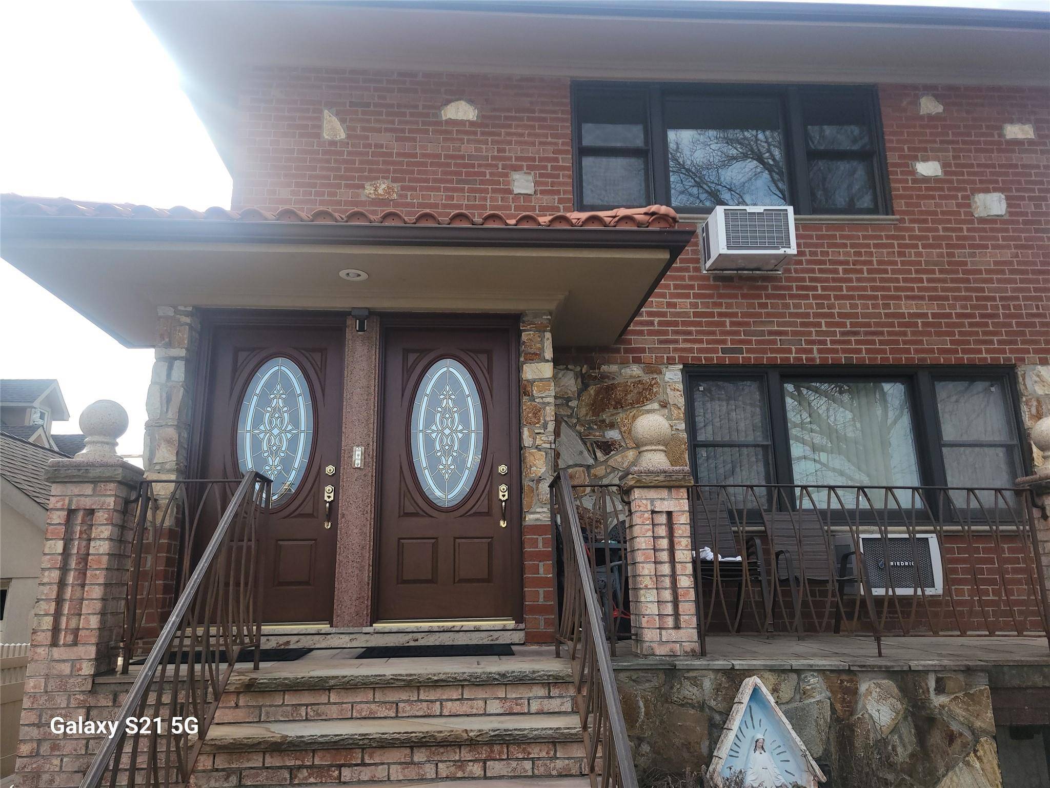 47-52 190, Fresh Meadows, NY 11358