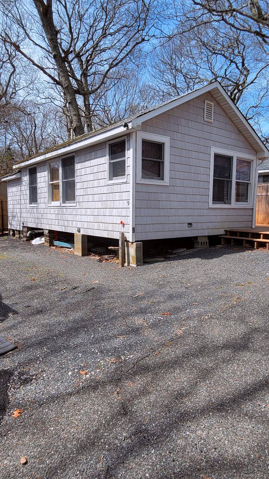 9 Whalers PATH, Baiting Hollow, NY 11933