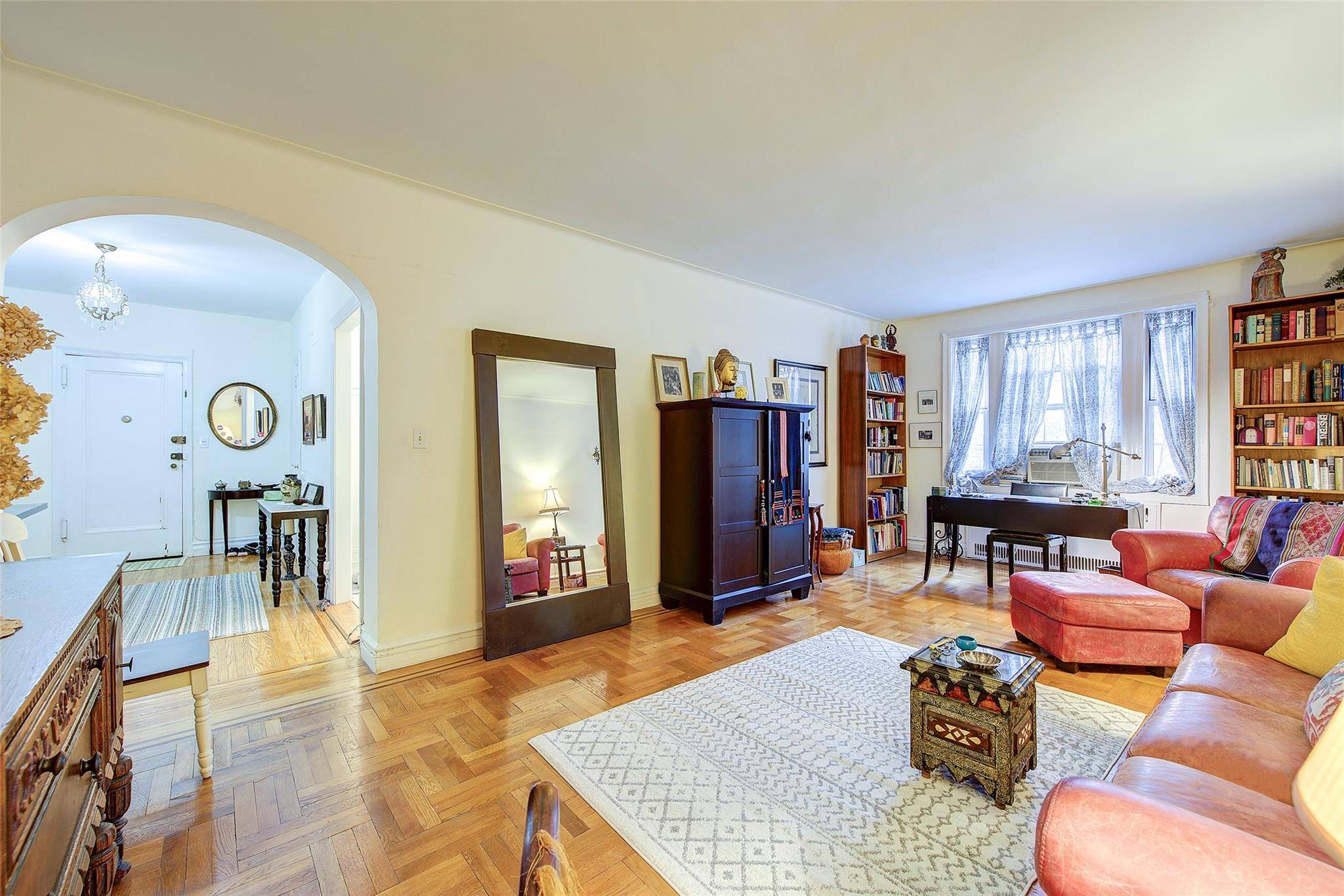 117-01 Park Lane South #B3H, Kew Gardens, NY 11415