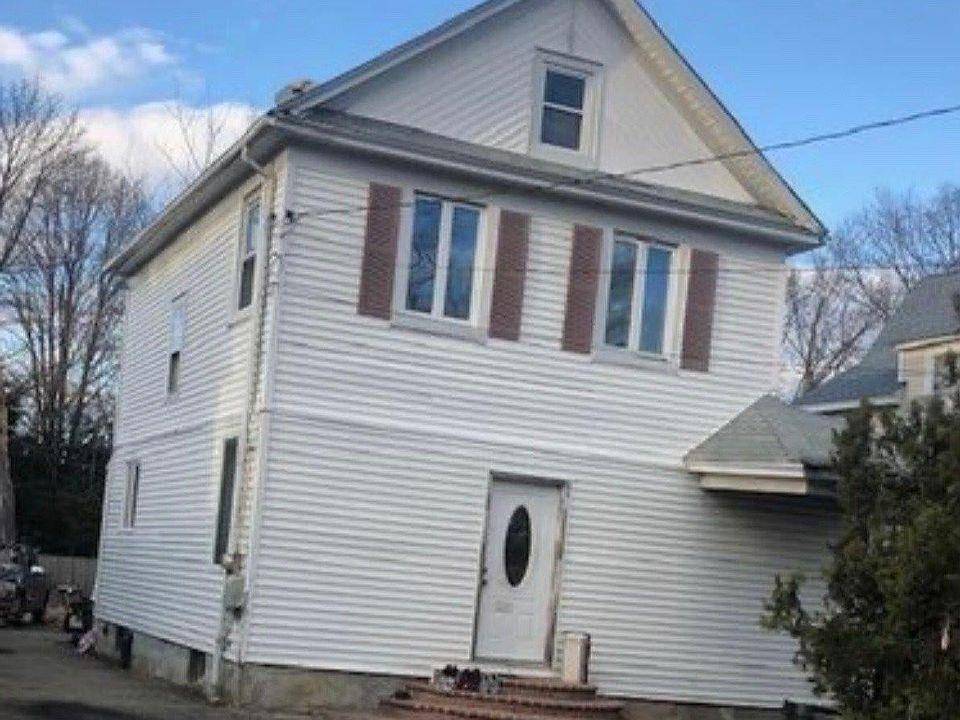 213 Belmont AVE, Westbury, NY 11590