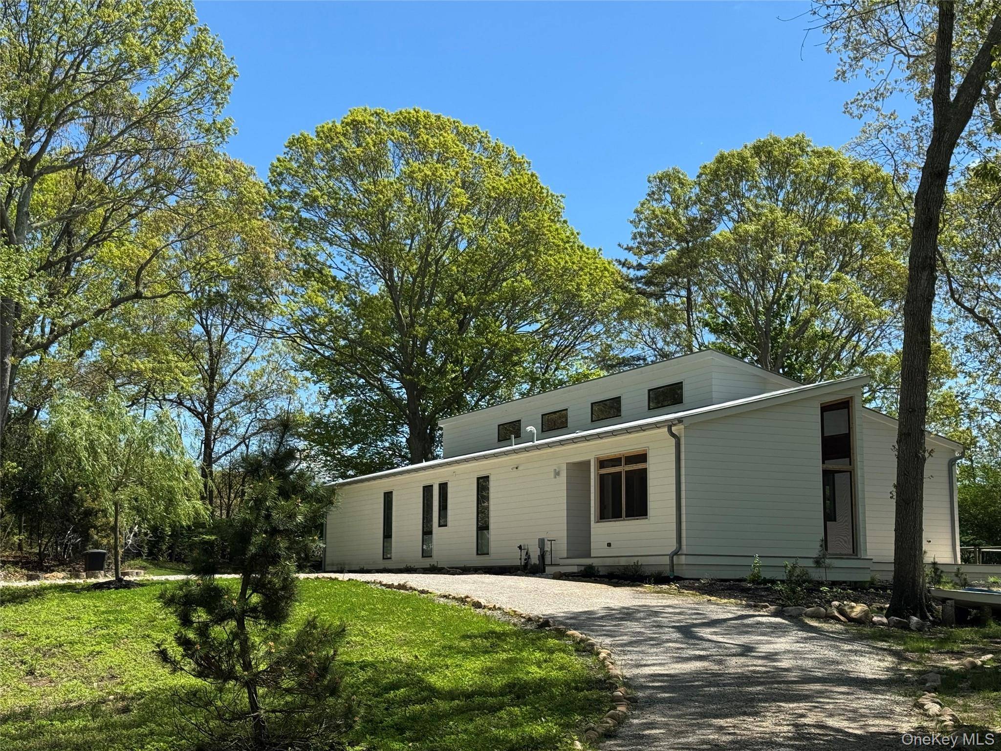 6710 Soundview AVE, Southold, NY 11971