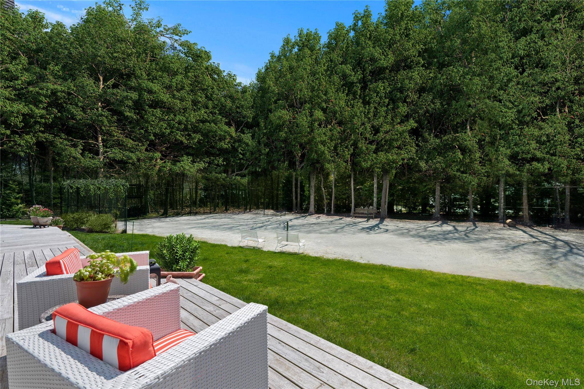 38 Pheasant RUN, Quogue, NY 11959
