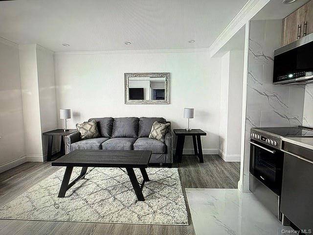 150 W 51 #1032, New York (manhattan), NY 10019
