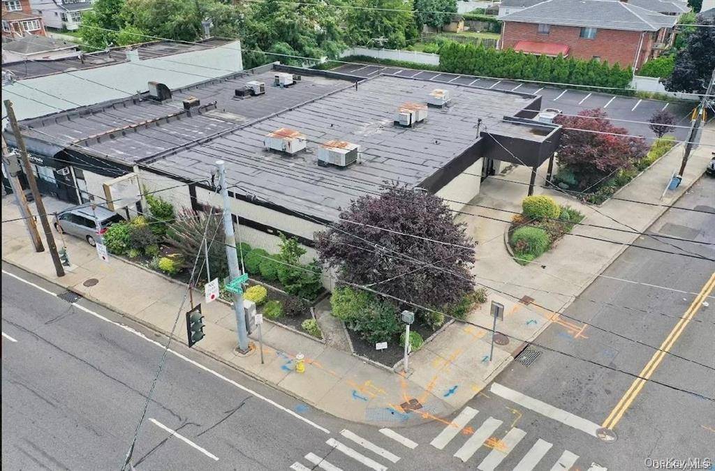 1529 Hempstead, Elmont, NY 11003