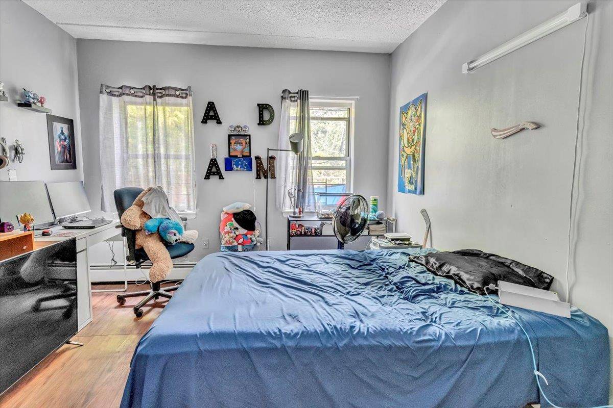 1068 Woodycrest AVE, Bronx, NY 10452