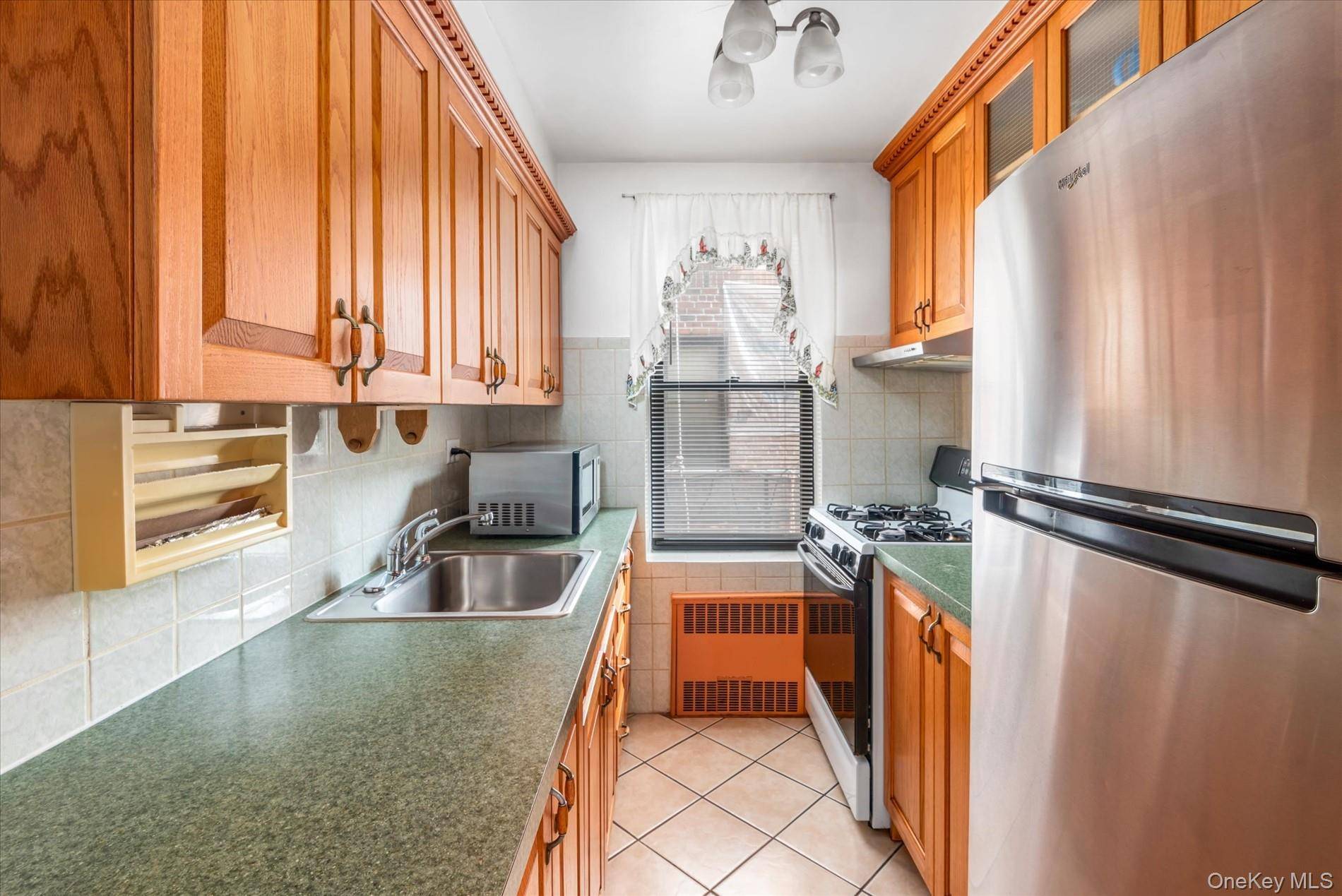 83-75 Woodhaven BLVD #1E, Woodhaven, NY 11421