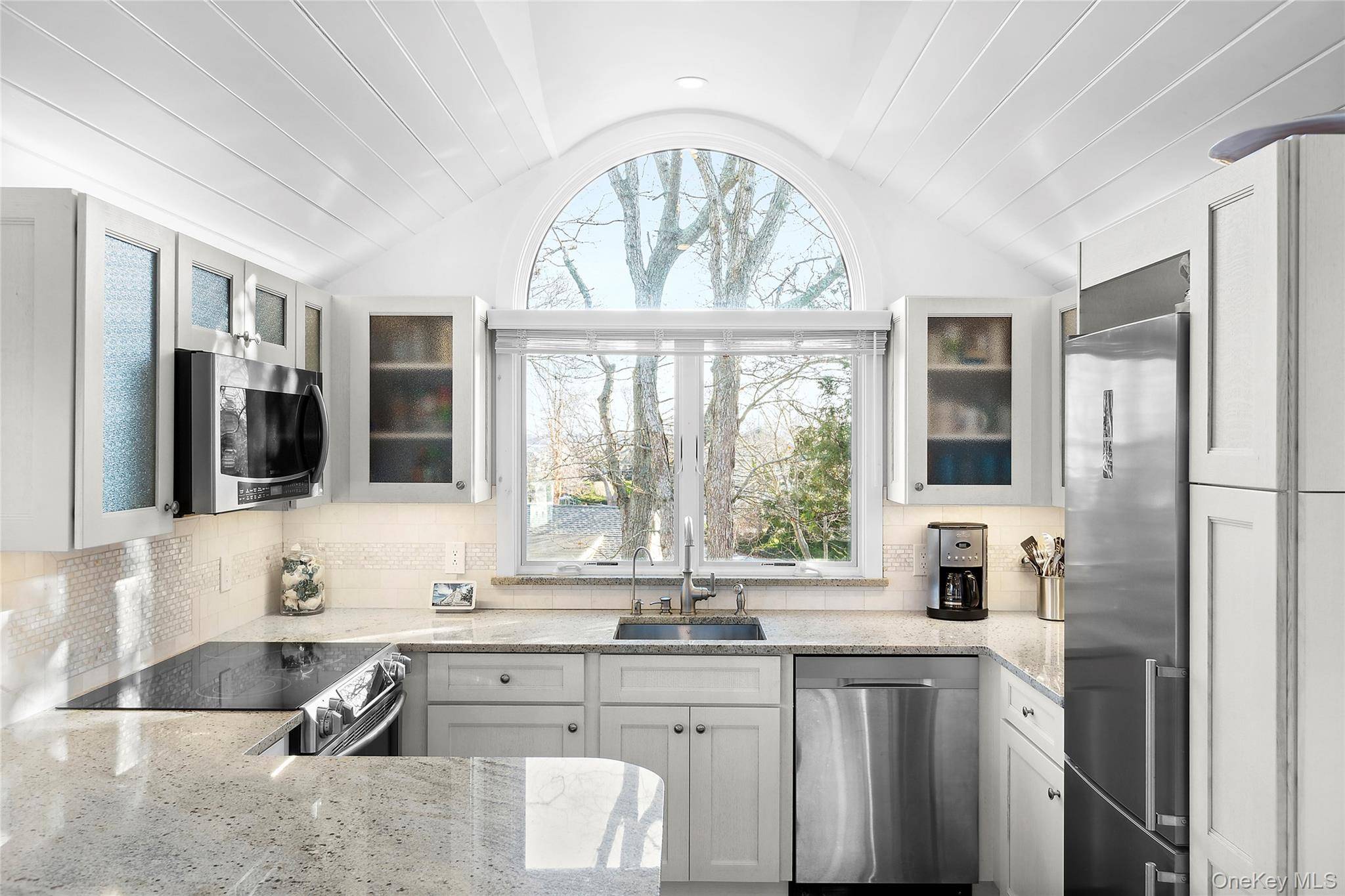 67 North RD #A, Hampton Bays, NY 11946
