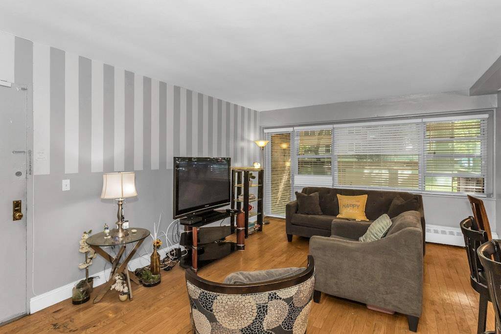 12427 Flatlands AVE #1A, Brooklyn, NY 11208