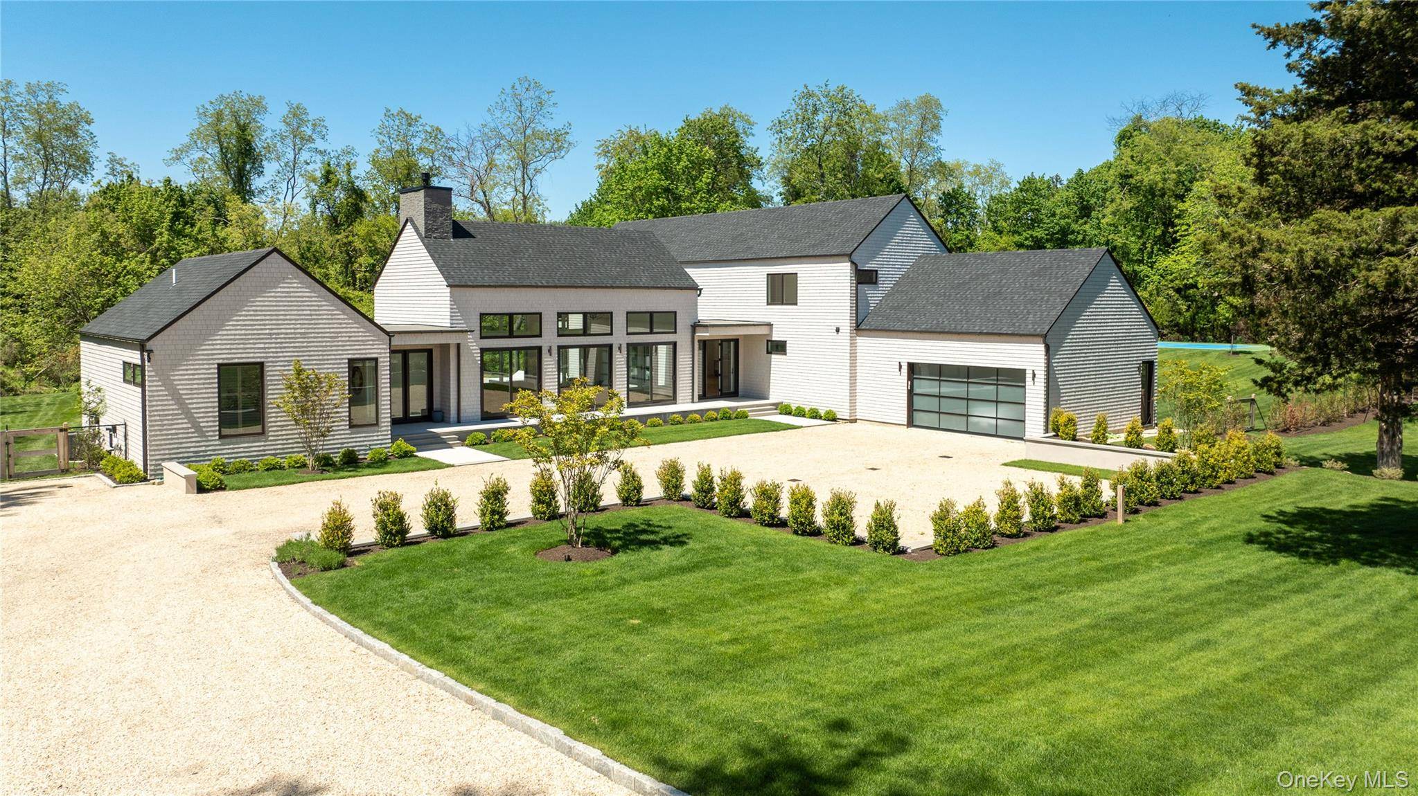 100 S Ferry RD, Shelter Island, NY 11964